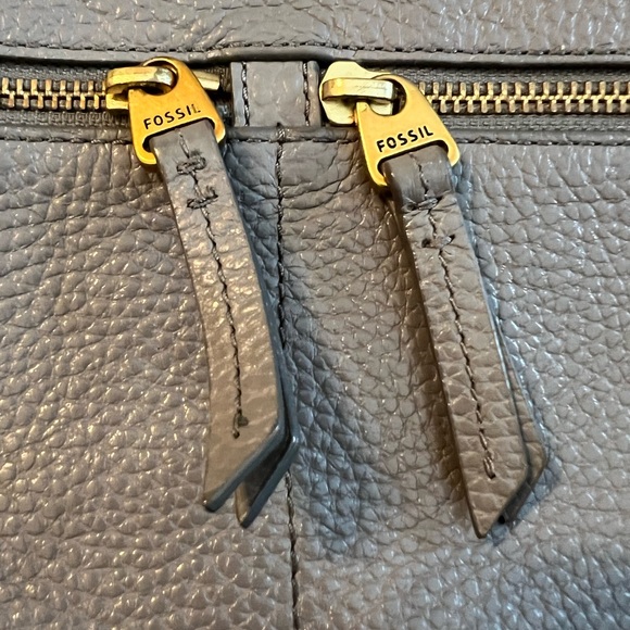 Fossil Crossbody - Picture 7 of 7